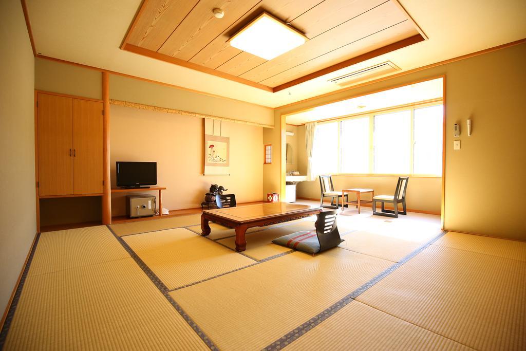Nakajimaya Ryokan Nozawaonsen Bagian luar foto
