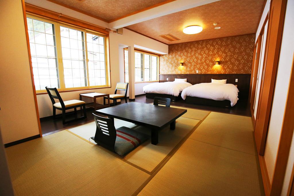 Nakajimaya Ryokan Nozawaonsen Bagian luar foto